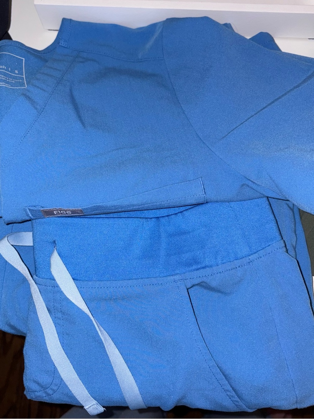Figs Women's Scrub Set in Capri Blue
